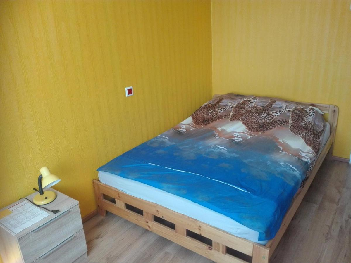 Anni Apartment Талин Екстериор снимка